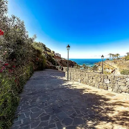 Apartamento Ocean Garden 2 Bed With Pool View