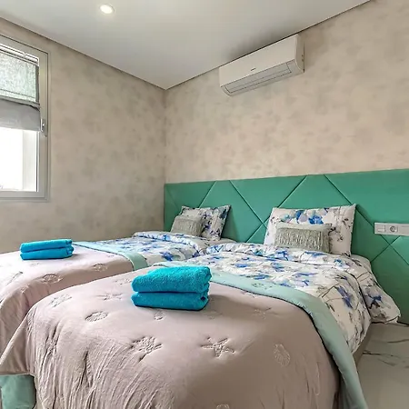 Ocean Garden 2 Bed With Pool View Apartament *